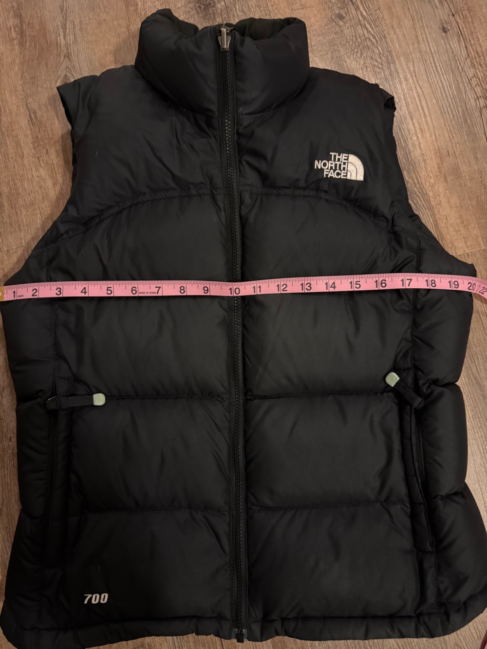 VINTAGE The North Face Women’s Black Nupste Vest 700 Fill - size medium - Picture 9 of 11